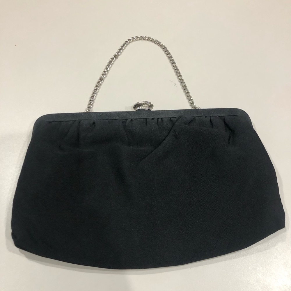 Vintage Bag. Black with silver chain flower clasp